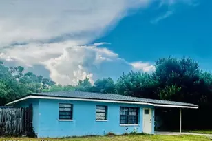 2148 King Richard Rd, Melbourne, FL 32935 - Photo 2