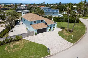 398 Riverview Ln, Melbourne Beach, FL 32951 - Photo 1