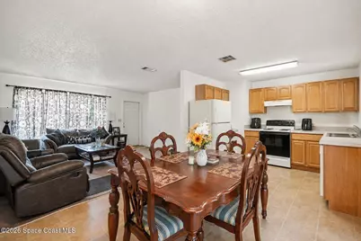 598 Black Horse Street SE, Palm Bay, FL 32909 - Photo 6