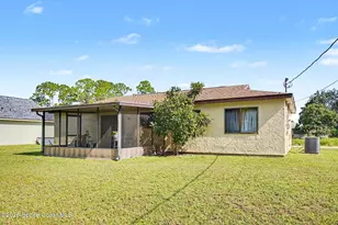 598 Blackhorse St SE, Palm Bay, FL 32909 - Photo 14