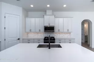7619 Allure Dr, Melbourne, FL 32940 - Photo 6