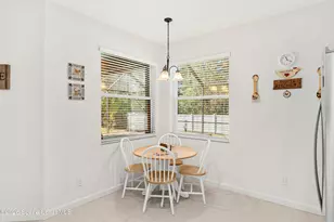 571 Gardendale Cir SE, Palm Bay, FL 32909 - Photo 14