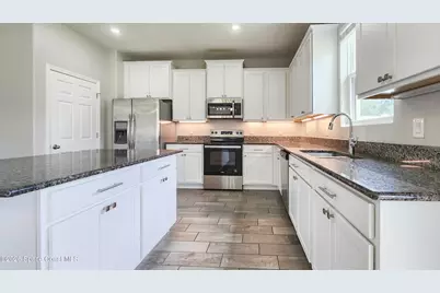 1061 Peta Way, Melbourne, FL 32940 - Photo 10