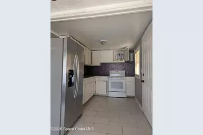 332 Palm Avenue, Cocoa, FL 32922 - Photo 2