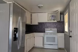 332 Palm Ave, Cocoa, FL 32922 - Photo 2
