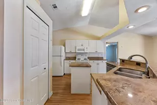 2010 Belmont Way, West Melbourne, FL 32904 - Photo 4