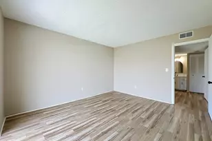 2135 N Courtenay Pkwy, Merritt Island, FL 32953 - Photo 12