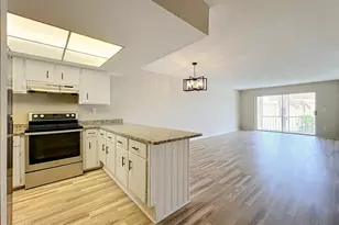 2135 N Courtenay Pkwy, Merritt Island, FL 32953 - Photo 4