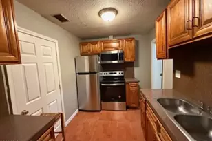 415 S Robbins Ave, Titusville, FL 32796 - Photo 4