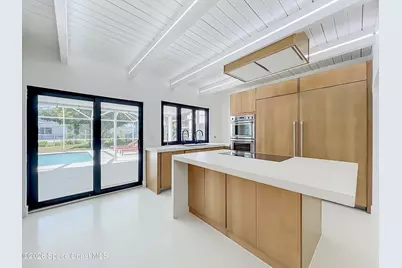123 Miami Avenue, Indialantic, FL 32903 - Photo 10
