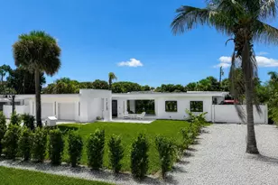 123 Miami Ave, Indialantic, FL 32903 - Photo 4