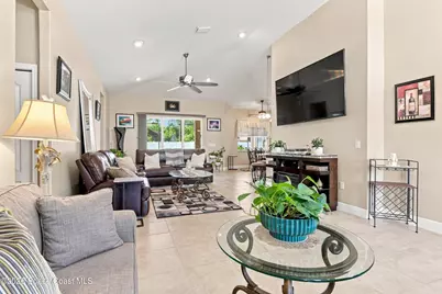 110 Via Catalano Court NE, Palm Bay, FL 32907 - Photo 14