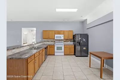 2459 O Hara Avenue SW, Palm Bay, FL 32908 - Photo 10