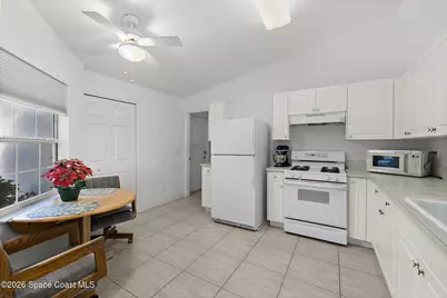 967 Villa Drive, Melbourne, FL 32940 - Photo 4