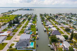 318 Angelo Ln, Cocoa Beach, FL 32931 - Photo 6