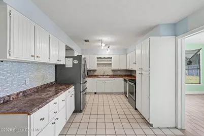 953 Cherokee Road SE, Palm Bay, FL 32909 - Photo 12