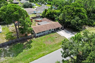 953 Cherokee Rd SE, Palm Bay, FL 32909 - Photo 6