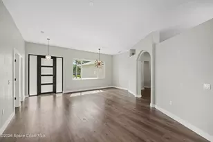 671 Hurst Rd NE, Palm Bay, FL 32907 - Photo 10