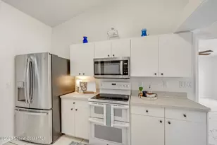 883 Del Mar Cir, West Melbourne, FL 32904 - Photo 16