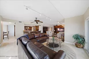 989 N Hwy A1A, Indialantic, FL 32903 - Photo 18