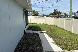 858 Bianca Dr NE, Palm Bay, FL 32905 - Photo 10