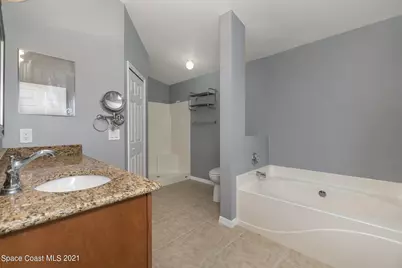 470 Wickham Lakes Drive, Melbourne, FL 32940 - Photo 10