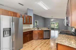470 Wickham Lakes Dr, Melbourne, FL 32940 - Photo 4
