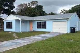 1136 Minnet Ct NE, Palm Bay, FL 32905 - Photo 2
