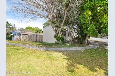 2587 Chatham Way NE, Palm Bay, FL 32905 - Photo 4
