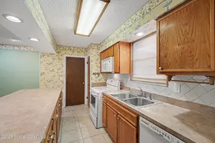 1200 Palmdale Cir NE, Palm Bay, FL 32905 - Photo 4