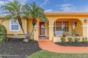 889 Vance Cir NE, Palm Bay, FL 32905 - Photo 2
