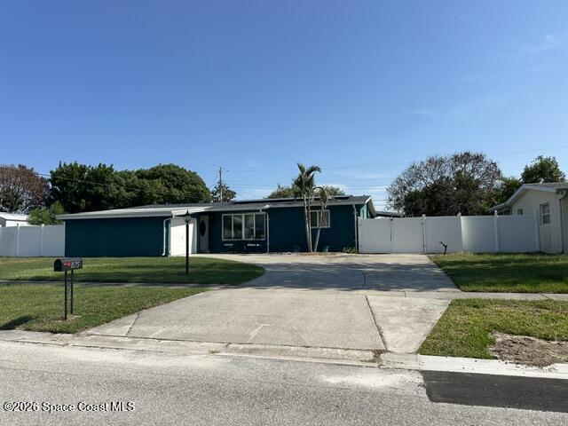 1675 Pontiac Cir S - 1675 Pontiac Cir S, Melbourne, FL 32935 Luxury Property | Jose Angel Pina