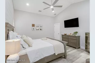 212 Fillmore Avenue, Cape Canaveral, FL 32920 - Photo 12