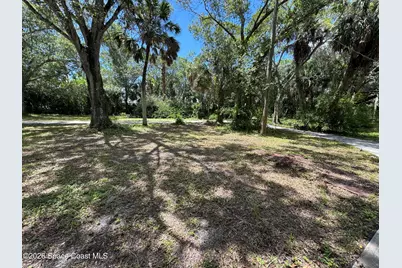 13680 101st Street, Fellsmere, FL 32948 - Photo 2