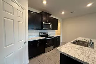 1160 Albion St NW, Palm Bay, FL 32907 - Photo 6