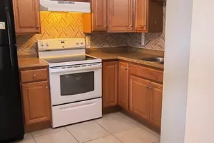 350 Woodland Ave, Cocoa Beach, FL 32931 - Photo 8