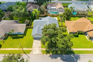 3382 Lakeview Cir, Melbourne, FL 32934 - Photo 46