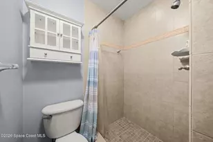 3382 Lakeview Cir, Melbourne, FL 32934 - Photo 26