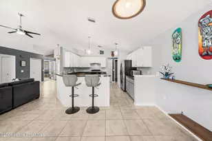 3382 Lakeview Cir, Melbourne, FL 32934 - Photo 16