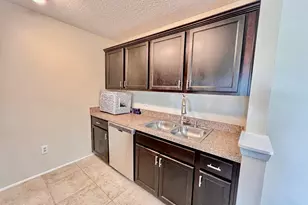 225 S Tropical Trail, Merritt Island, FL 32952 - Photo 10