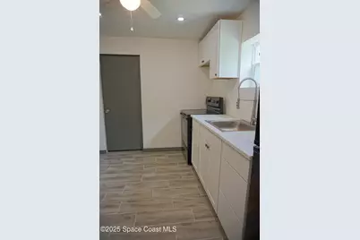 2848 Shwonda Avenue NE, Palm Bay, FL 32905 - Photo 8