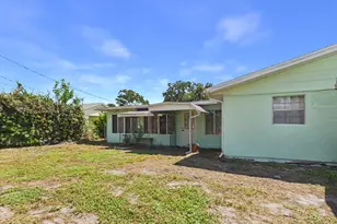 944 Lance St, Sebastian, FL 32958 - Photo 6