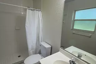 5525 Wendy Lee Dr, Titusville, FL 32780 - Photo 6