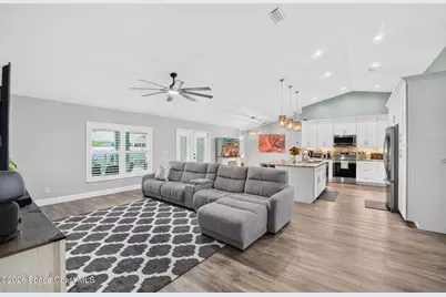 564 Hammond Street SW, Palm Bay, FL 32908 - Photo 12