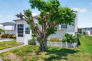 250 Liberty Ln, Melbourne Beach, FL 32951 - Photo 2