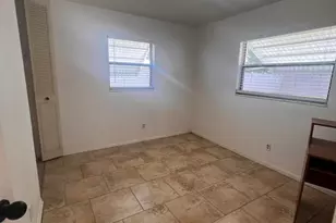 2407 Lakeview Dr, Melbourne, FL 32935 - Photo 10
