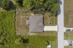 927 Tacaro Ave SE, Palm Bay, FL 32909 - Photo 24