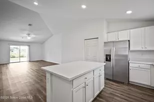 1156 Kareena St NW, Palm Bay, FL 32907 - Photo 4