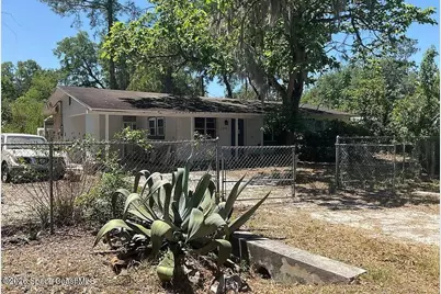 1341 SE 24th Avenue, Gainesville, FL 32653 - Photo 4