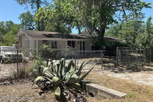 1341 SE 24th Ave, Gainesville, FL 32653 - Photo 4